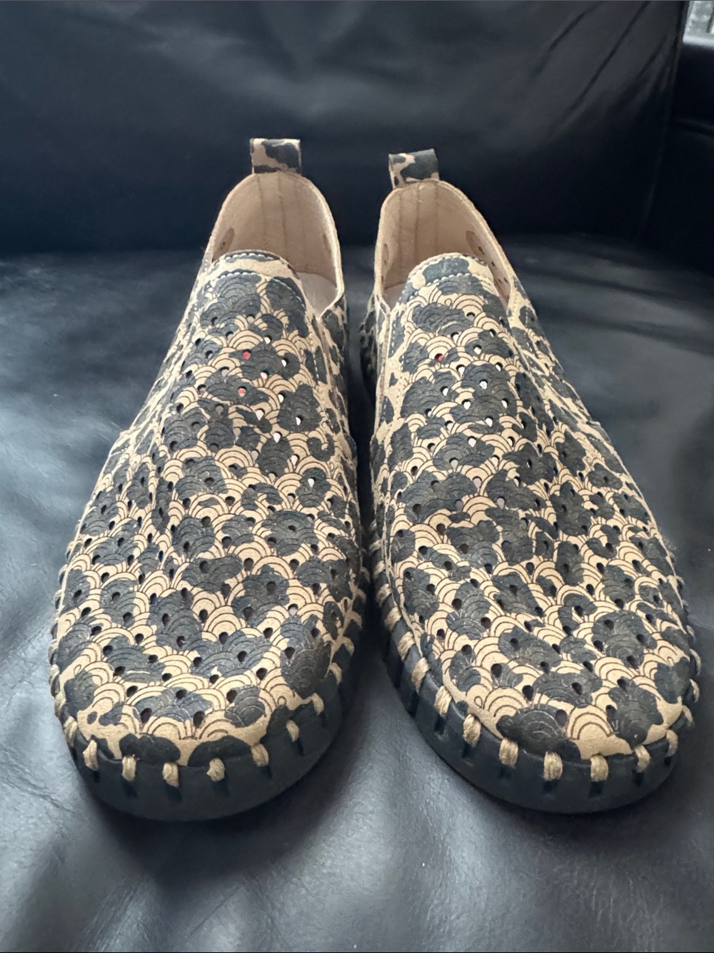 Beige and Black Patterned Slip-On Loafers Ilse Jacobsen size 40